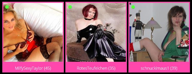 3 Girls vor der Livecam mit Telefonsex